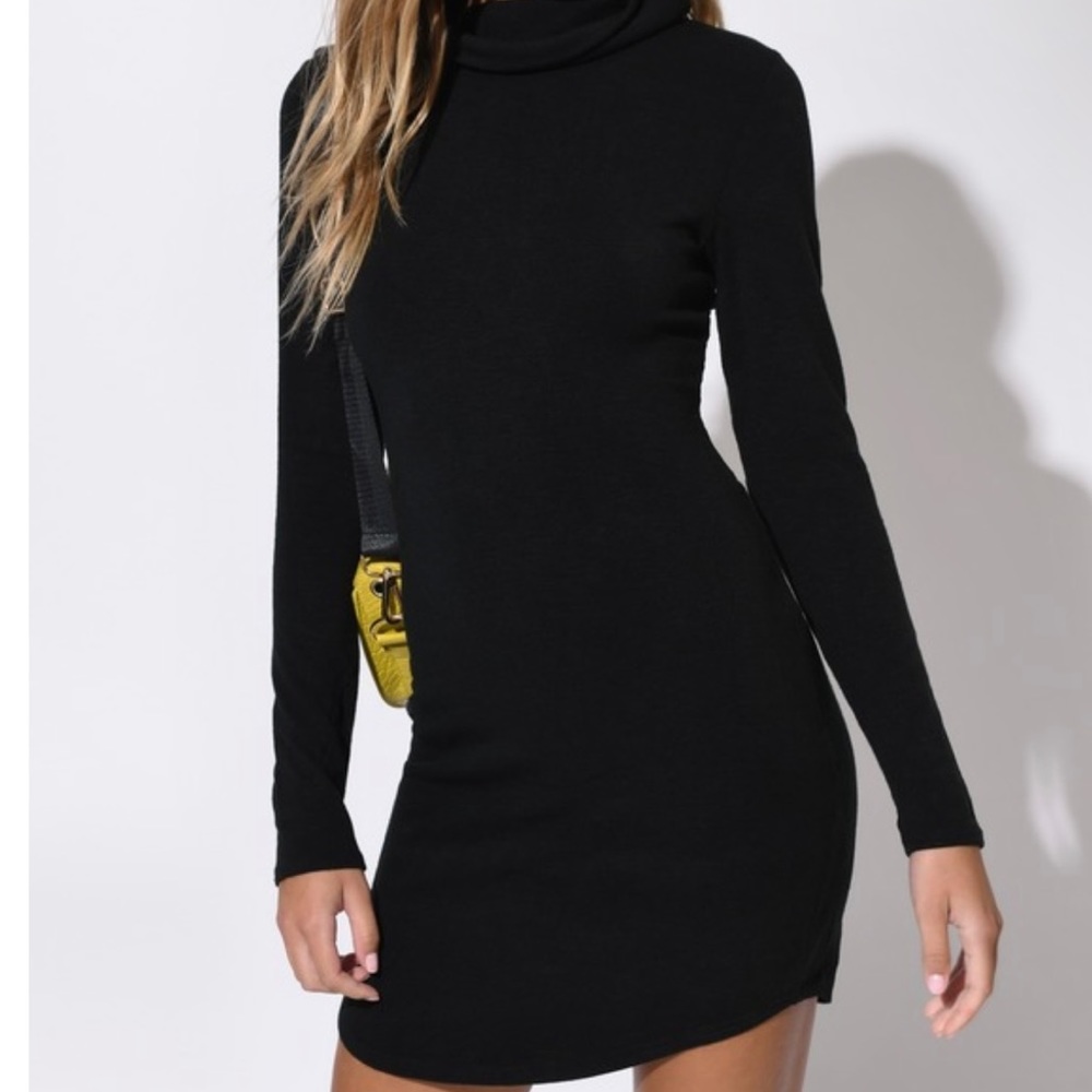 Tobi Dress